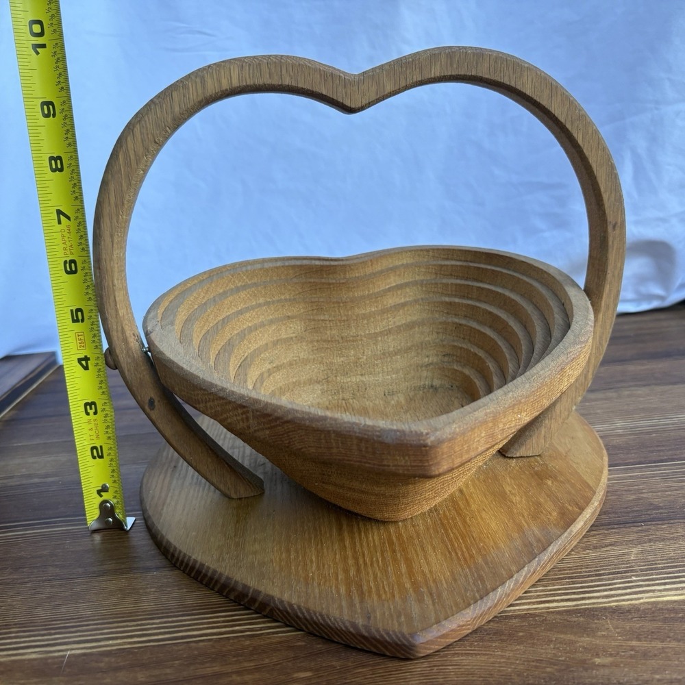 Folding Wood Heart Basket Accordion Collapsible Bowl Trivet Fruit Bread - Picture 10 of 11